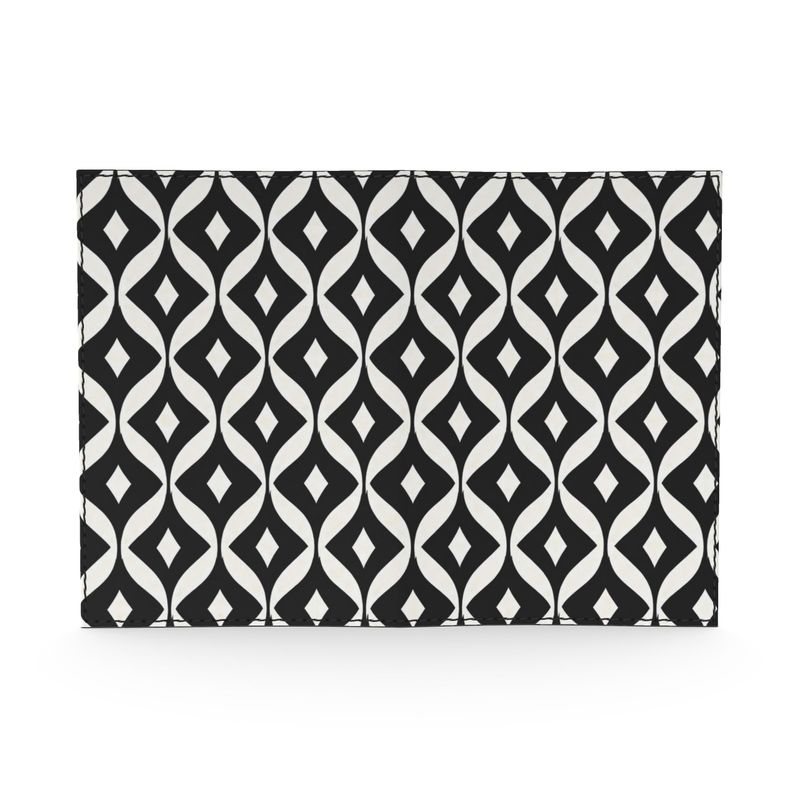 MARIALO DIAMOND EYE PASSPORT HOLDER